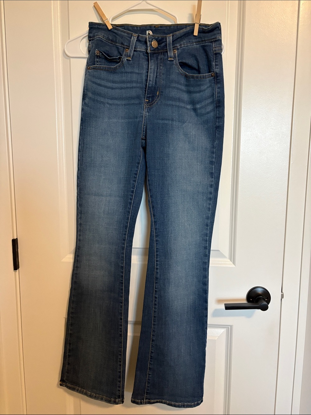Levi's Women's Mid Blue Flare Wide-Leg Jeans